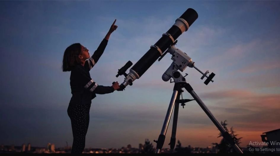 Avani-12th-Avenue-Gallery-Sky-Gazing-Deck.jpg