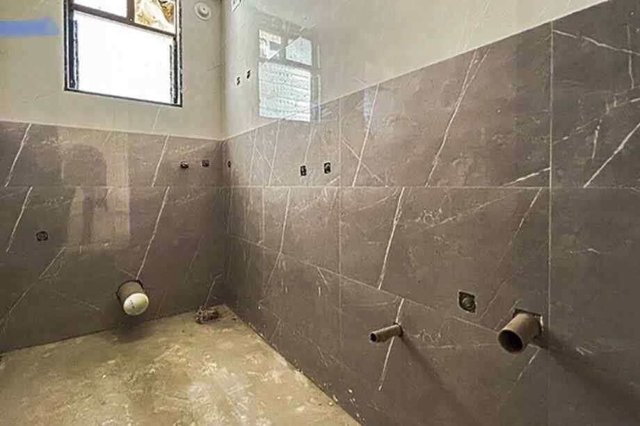 DGS-Sheetal-Mayra-Washroom