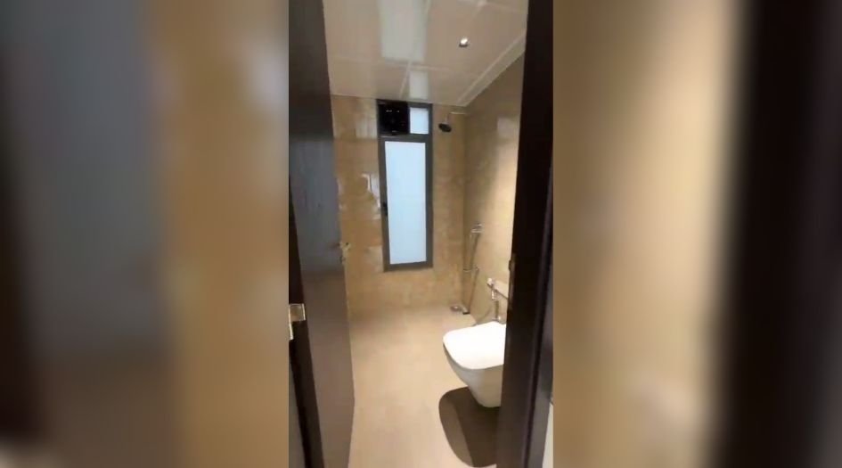 Miracle-Imperio-Towers-Internal-Gallery-Common-Washroom
