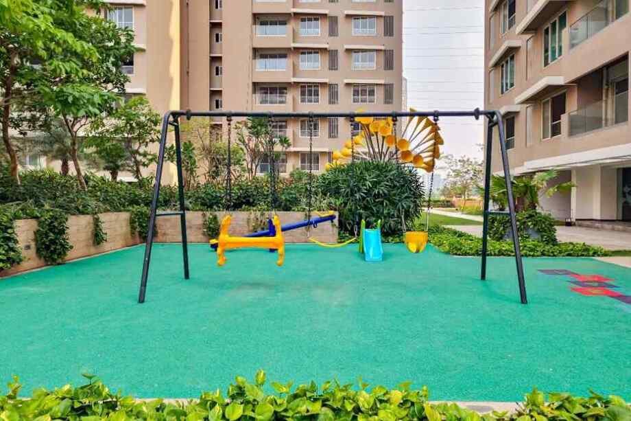 Kalpataru-Radiance-childrens-play-area-Goregoan-west